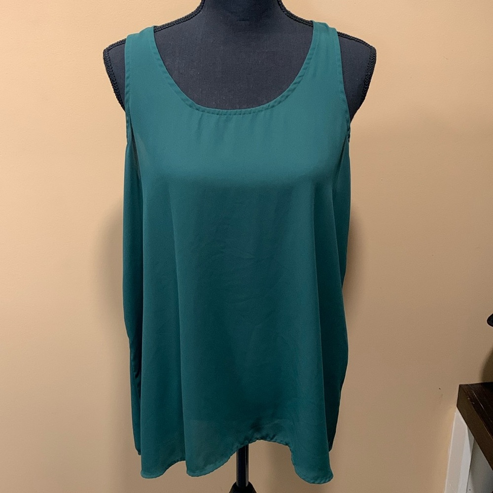 Misia Green Tank Size Medium